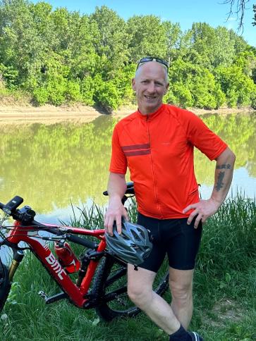 Zoltán, 51 éves tiszasülyi társkereső férfi profil fotója