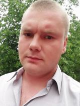 Sziasztok! József vagyok. Komoly ravazdi párkereső nők jelentkezését várom.