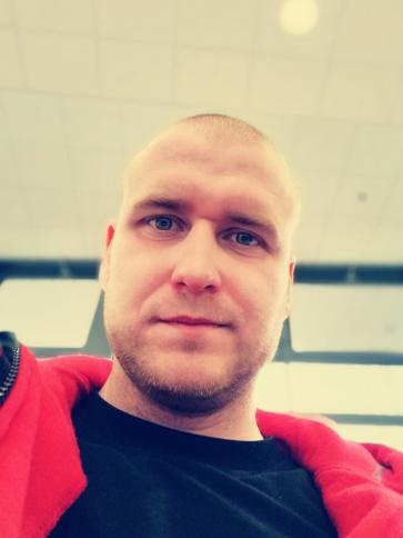 László, 34 éves hajdúdorogi társkereső férfi profil fotója