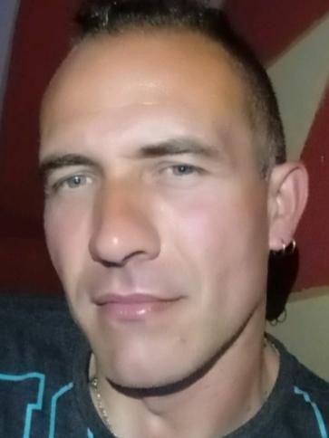 Attila, 53 éves üllői társkereső férfi profil fotója