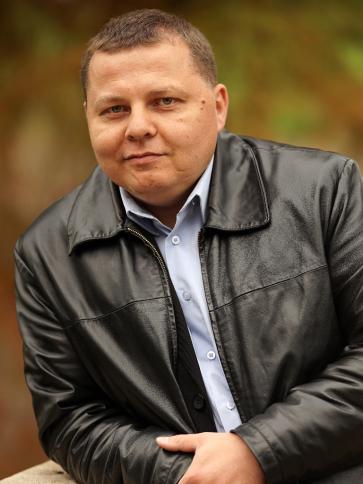 Csaba, 42 éves szigetszentmiklósi társkereső férfi profil fotója