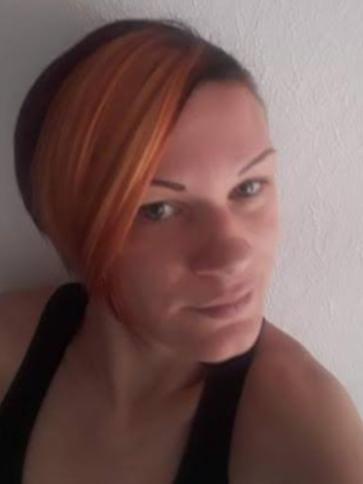 Csilla, 40 éves ócsai társkereső nő profil fotója Csilla, 40 éves ócsai társkereső nő profil fotója