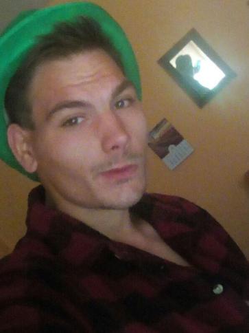 Márton, 29 éves mogyorósbányai társkereső férfi profil fotója