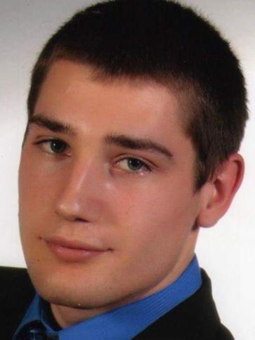 Miklós, 30 éves tiszakécskei társkereső férfi profil fotója