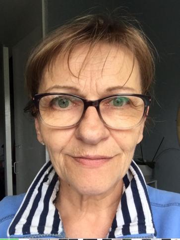 Maria, 61 éves Nagy Britannia kerületi társkereső nő profil fotója