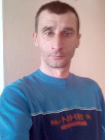 József, 40 éves madarasi társkereső férfi profil fotója