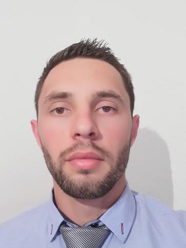 Károly, 33 éves adácsi társkereső férfi profil fotója