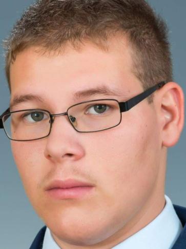 Csabi, 25 éves pocsaji társkereső férfi profil fotója