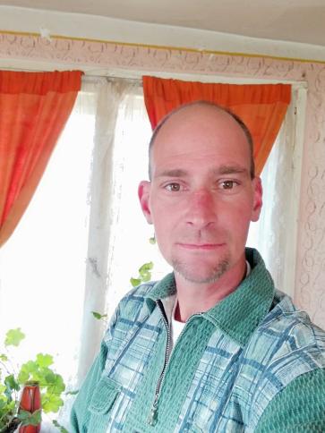 Ákos, 49 éves pécsváradi társkereső férfi profil fotója