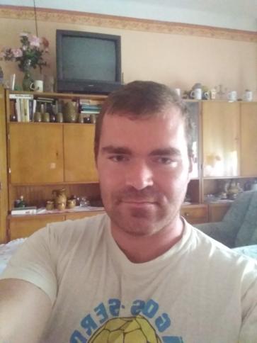 Lali, 33 éves drávatamási társkereső férfi profil fotója