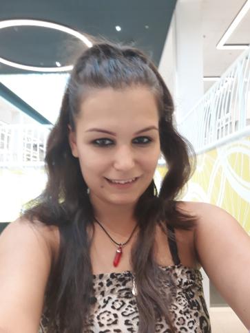 Vanda, 31 éves Budapest XX. kerületi társkereső nő profil fotója