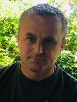 Sziasztok! Zoltán vagyok. Komoly fityeházi párkereső nők jelentkezését várom.