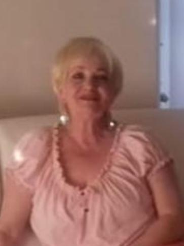 Zsuzsa, 62 éves büki társkereső nő profil fotója