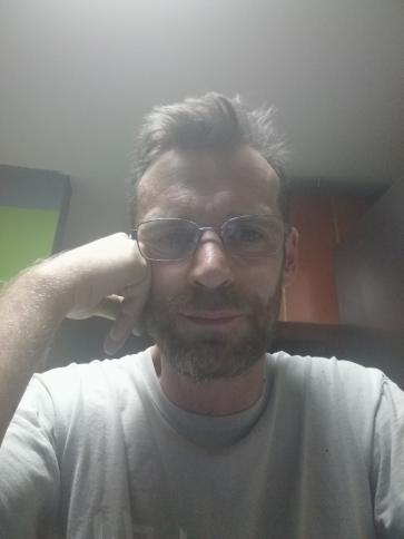 Zsolti, 48 éves úrhidai társkereső férfi profil fotója