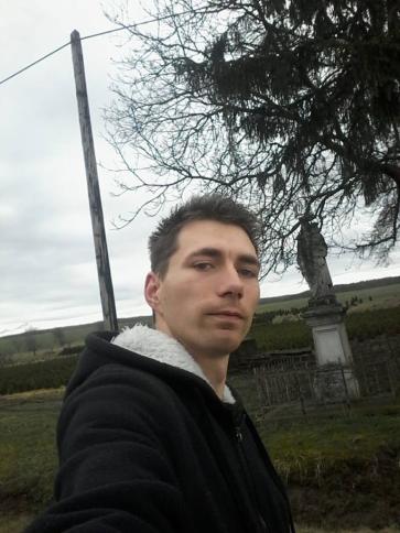 Zsolt, 36 éves olaszfai társkereső férfi profil fotója