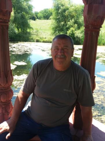 József, 65 éves kiskunmajsai társkereső férfi profil fotója