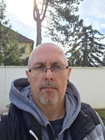 Zoltan, 51 éves Budapest XV. kerületi társkereső férfi profil fotója