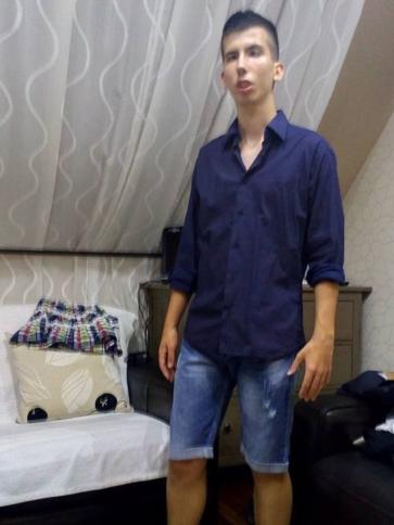 Bálint, 26 éves zalaegerszegi társkereső férfi profil fotója Bálint, 26 éves zalaegerszegi társkereső férfi profil fotója