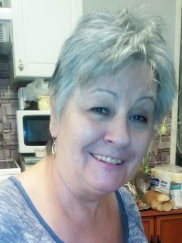Aranka, 70 éves szigetszentmiklósi társkereső nő profil fotója