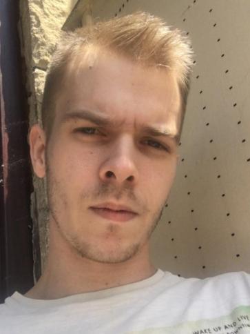 Tivadar, 31 éves ürömi társkereső férfi profil fotója