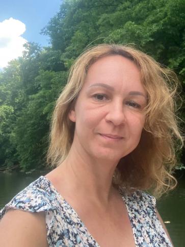 Edina, 46 éves Budapest XV. kerületi társkereső nő profil fotója
