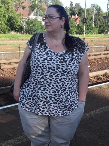 Ágnes, 54 éves gödi társkereső nő profil fotója