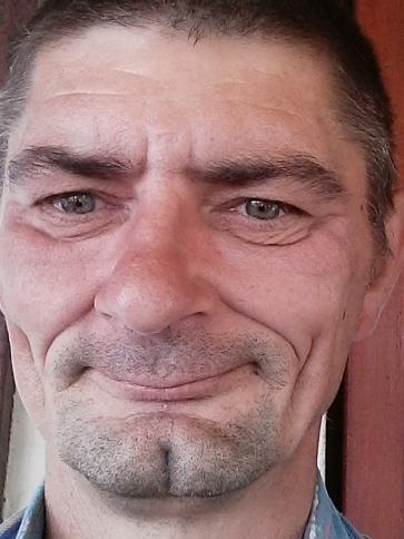 József, 53 éves alsónánai társkereső férfi profil fotója