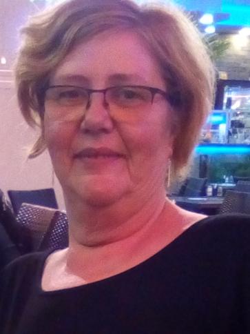 Márta, 58 éves szabadbattyáni társkereső nő profil fotója