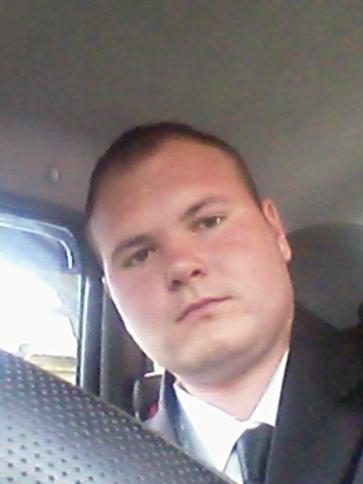 Gyula, 25 éves homokszentgyörgyi társkereső férfi profil fotója