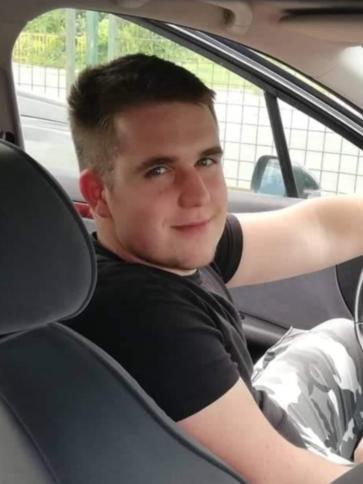 Benjamin, 26 éves madocsai társkereső férfi profil fotója