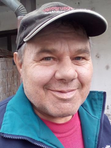 János, 57 éves hartai társkereső férfi profil fotója