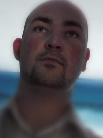 Tamás, 33 éves berettyóújfalui társkereső férfi profil fotója Tamás, 33 éves berettyóújfalui társkereső férfi profil fotója