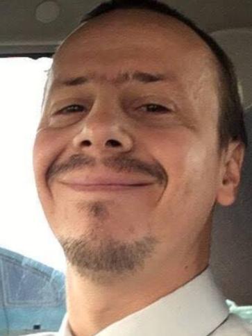 Tibor, 47 éves karcagi társkereső férfi profil fotója