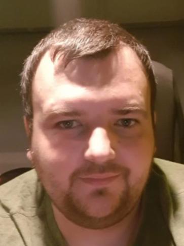 Balázs, 34 éves encsi társkereső férfi profil fotója