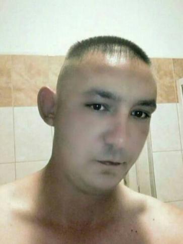 Gergő, 32 éves kisvárdai társkereső férfi profil fotója