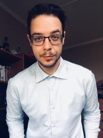 Iván, 34 éves taksonyi társkereső férfi profil fotója
