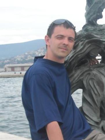 Krisz, 40 éves debreceni társkereső férfi profil fotója