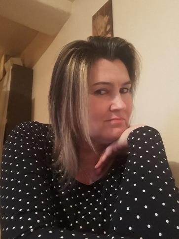 Anikó, 57 éves Budapest XVII. kerületi társkereső nő profil fotója