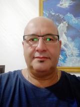 Sziasztok! József vagyok. Komoly somogyszobi párkereső nők jelentkezését várom.
