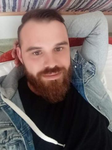 Jozsef, 33 éves pilisszentkereszti társkereső férfi profil fotója