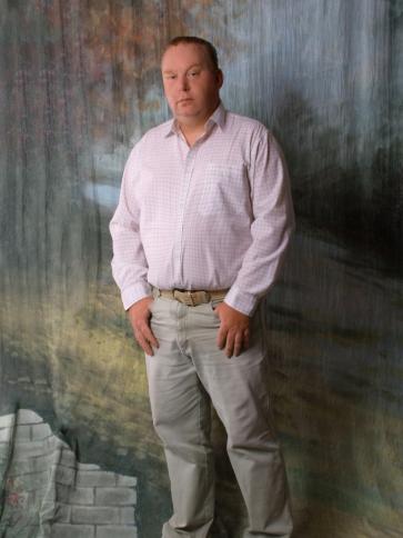 Zsolt, 54 éves balassagyarmati társkereső férfi profil fotója