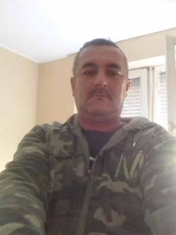 Jani, 55 éves paksi társkereső férfi profil fotója