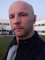 Sziasztok! Attila vagyok. fényképes kápolnásnyéki társkereső keresztény nők írjatok.