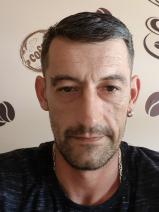 Sziasztok! Zoltán vagyok. Komoly kozármislenyi párkereső nők jelentkezését várom.