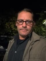 Sziasztok! László vagyok. Komoly váchartyáni párkereső nők jelentkezését várom.