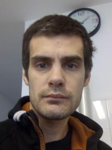 Imre, 41 éves ladánybenei társkereső férfi profil fotója