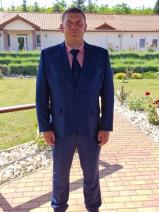 Sziasztok! Sándor vagyok. Komoly záhonyi párkereső nők jelentkezését várom.