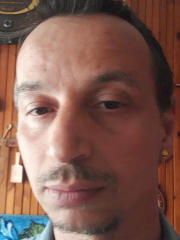 Gábor, 44 éves solti társkereső férfi profil fotója