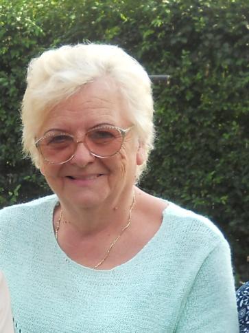 Rozika, 75 éves jászberényi társkereső nő profil fotója