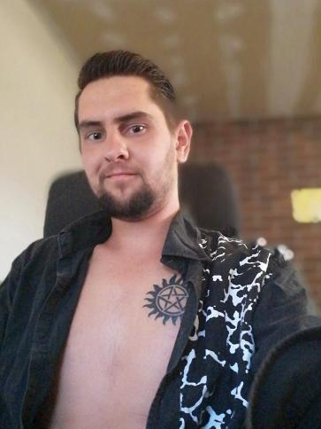 Zoltán, 29 éves pusztaszabolcsi társkereső férfi profil fotója